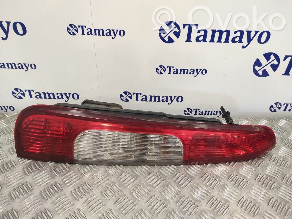 Lampa tylna