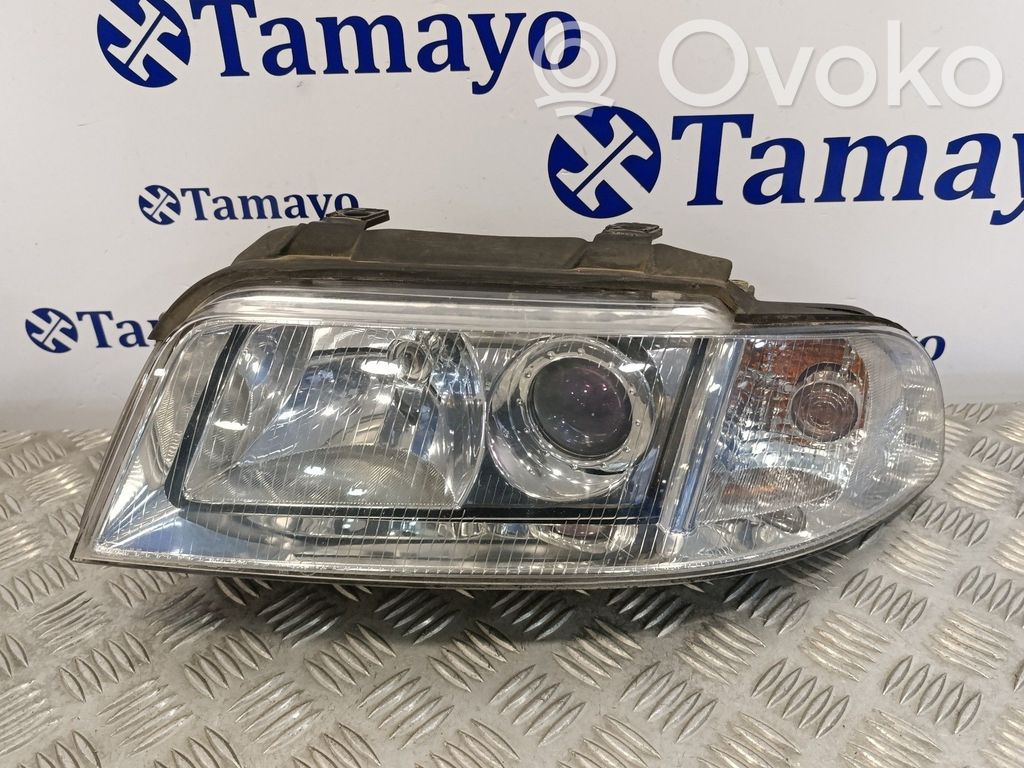 Audi A4 S4 B5 8D Scheinwerfer 