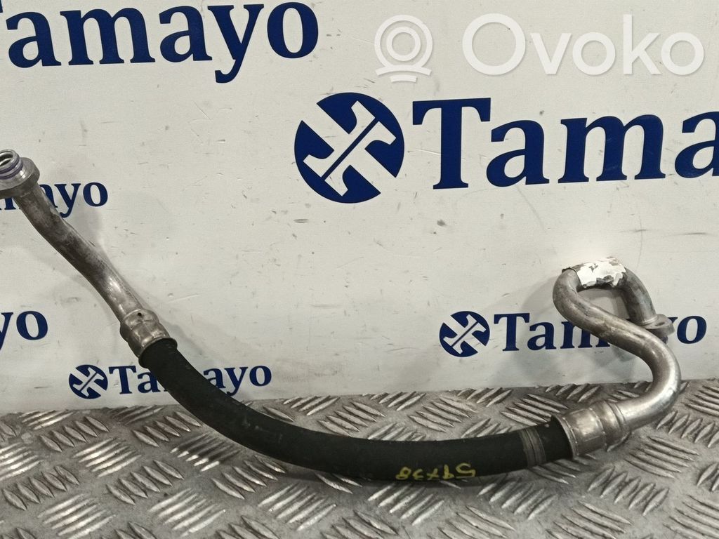 Jaguar XE Ilmastointilaitteen putki (A/C) 