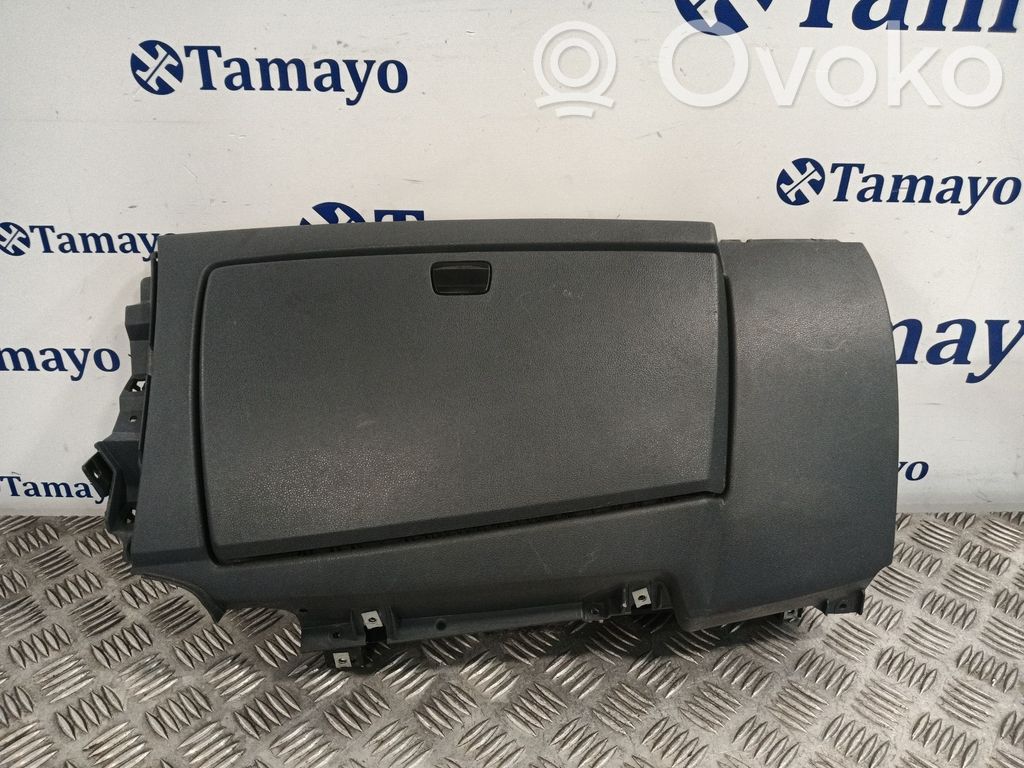 Guantera   51457135698
