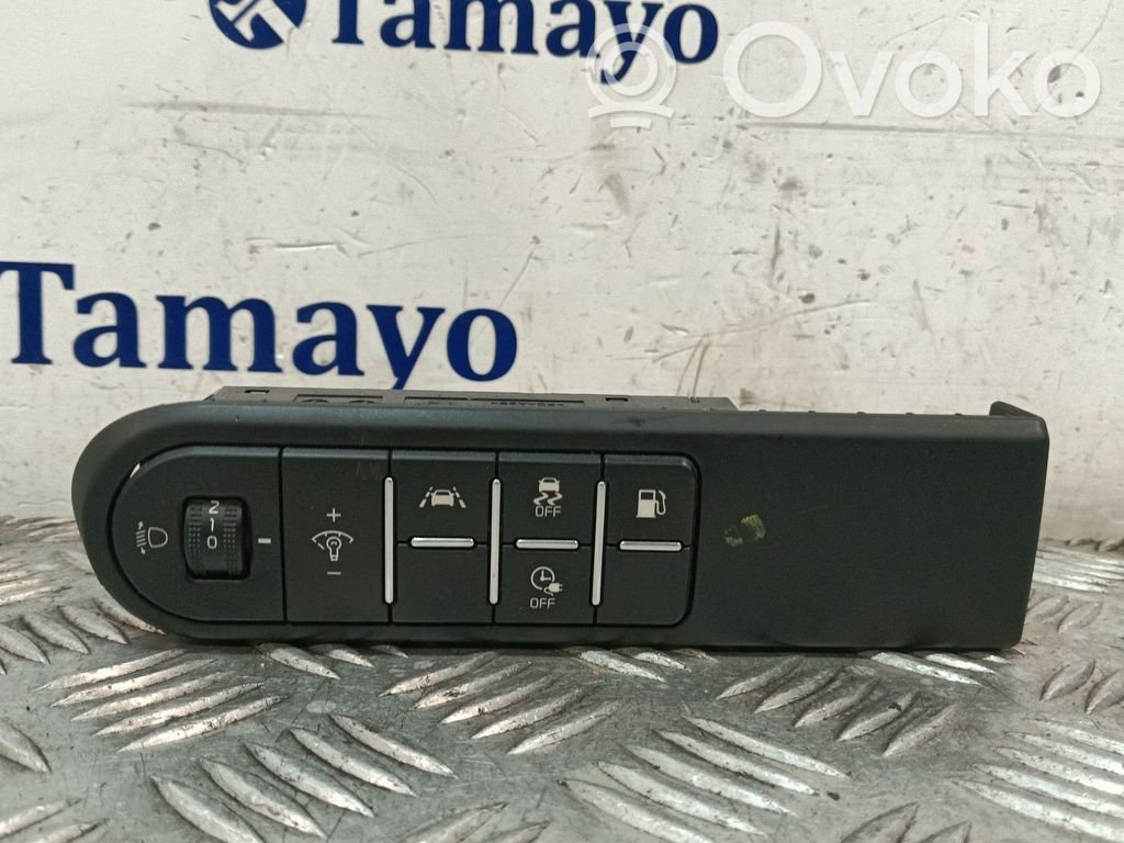 KIA Xceed Multifunctional control switch/knob 