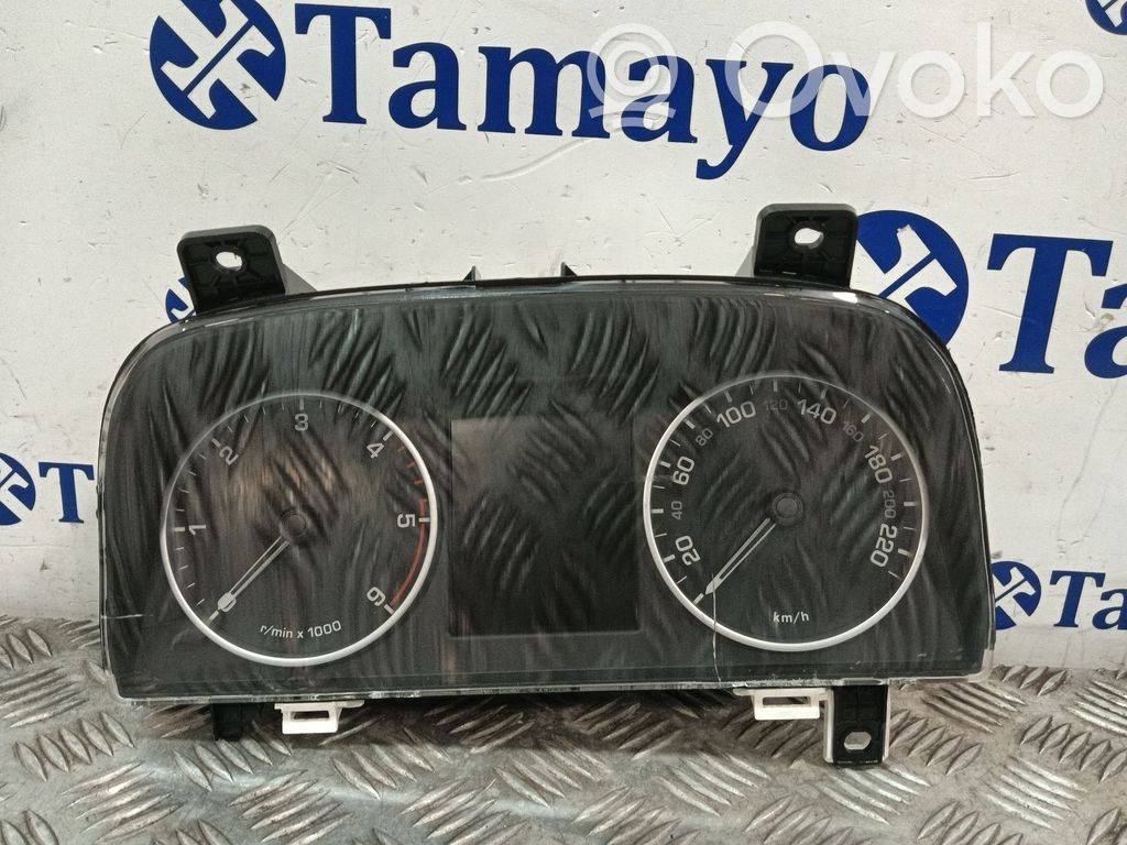 Land Rover Discovery Sport Tachimetro (quadro strumenti) 