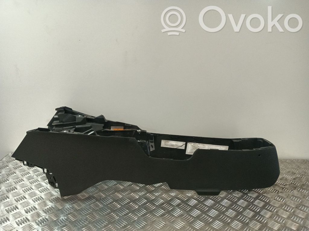 Mazda CX-3 Center console 