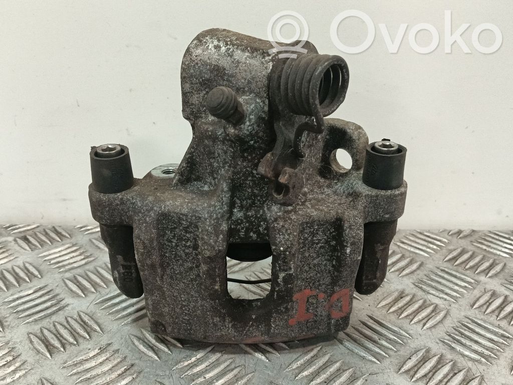 Volvo V40 Support d'étrier arrière