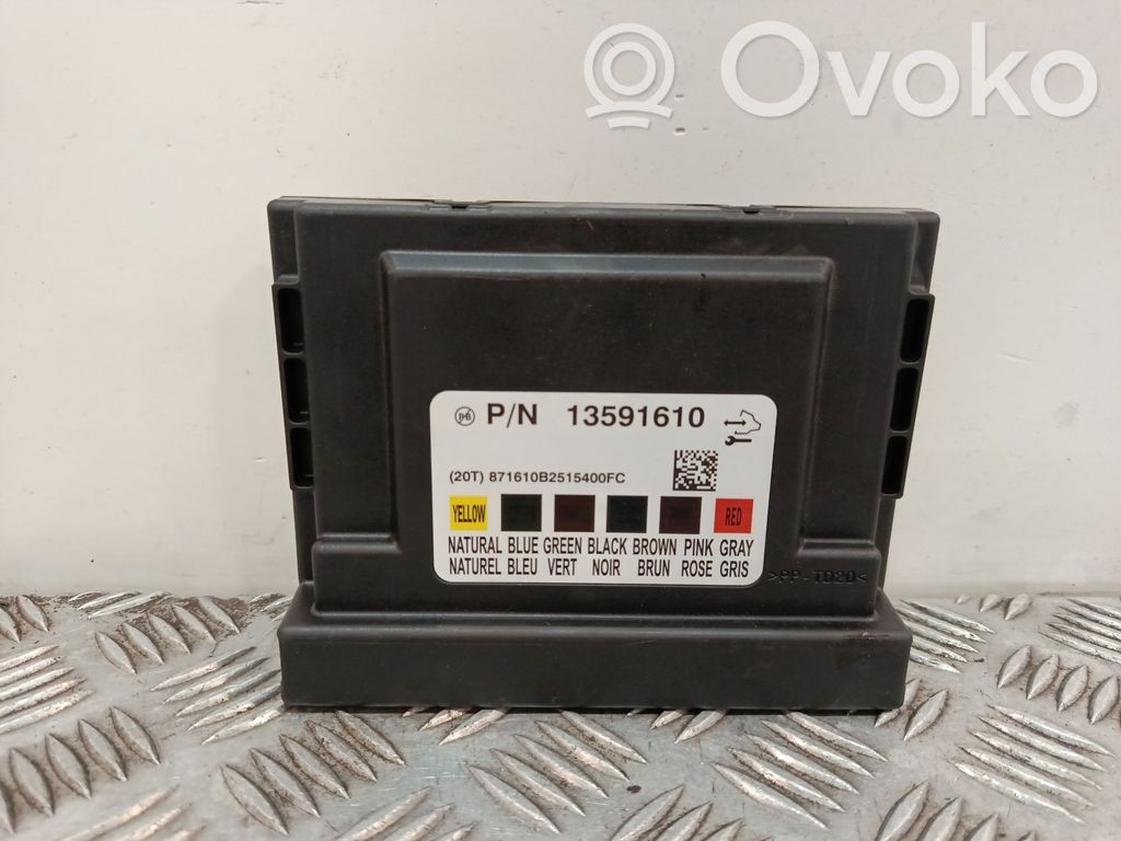 Muut ohjainlaitteet/moduulit   13591610