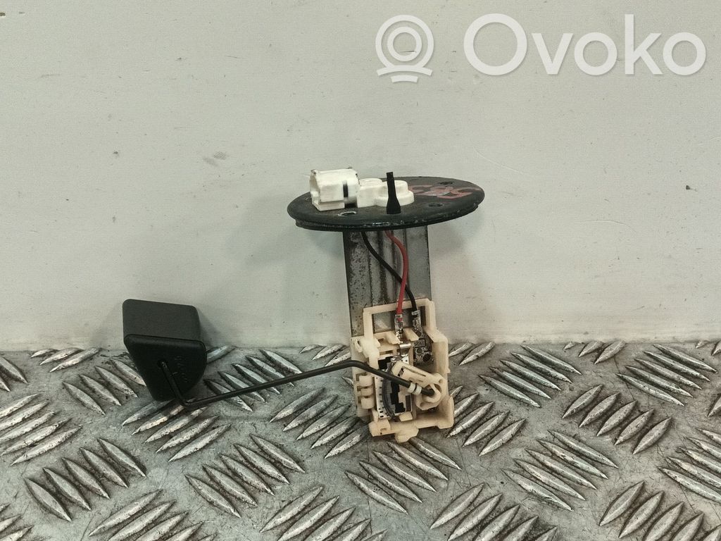 Toyota RAV 4 (XA20) Bomba interna de combustible 