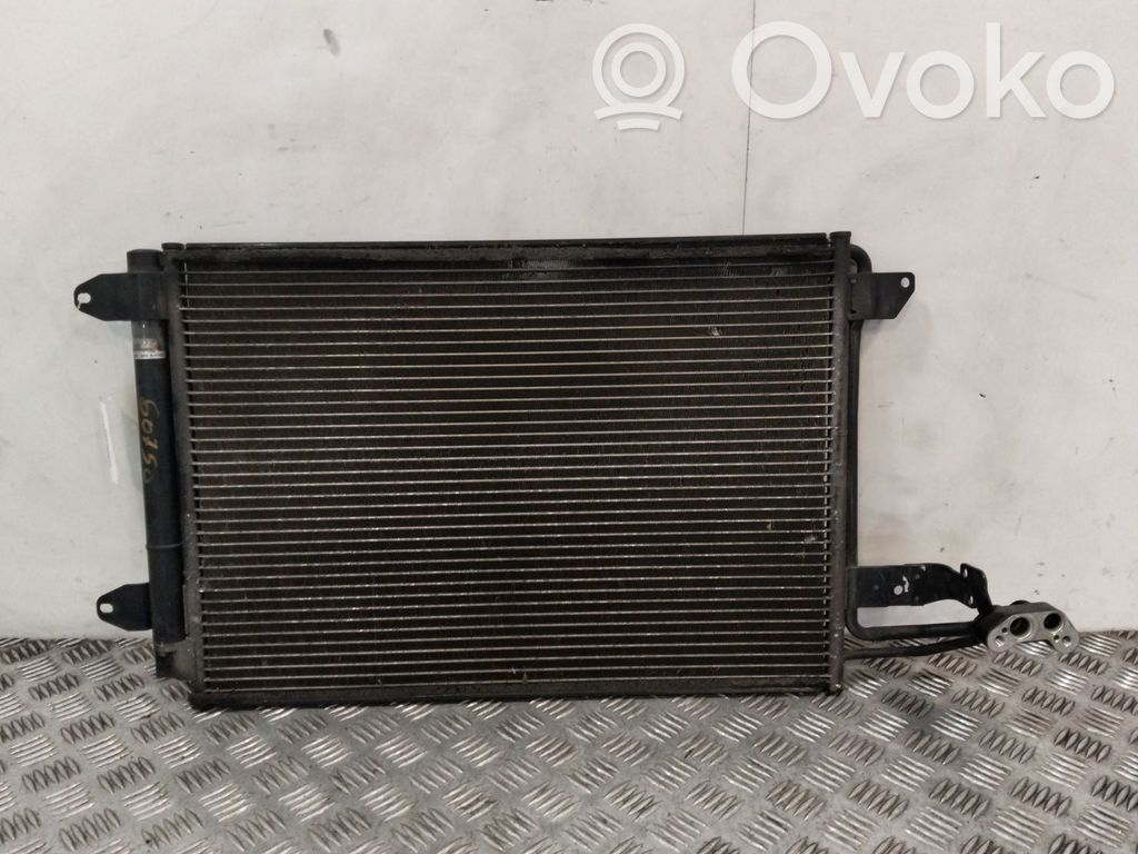 Ford Focus Skraplacz / Chłodnica klimatyzacji 