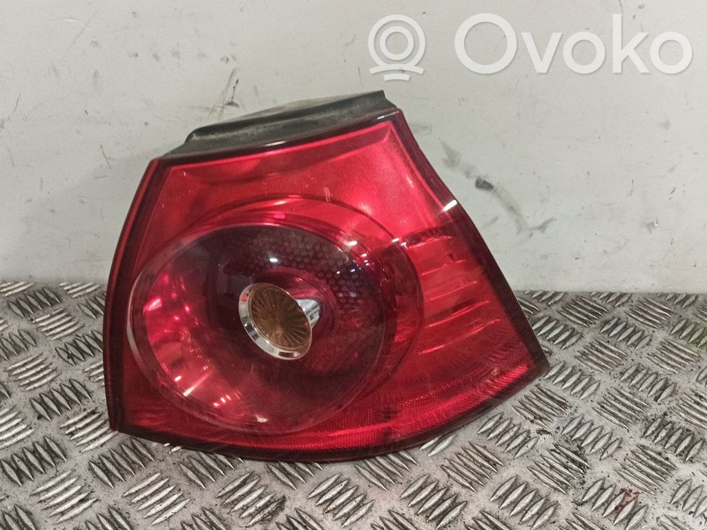 Volkswagen Golf SportWagen Lampă spate în caroserie