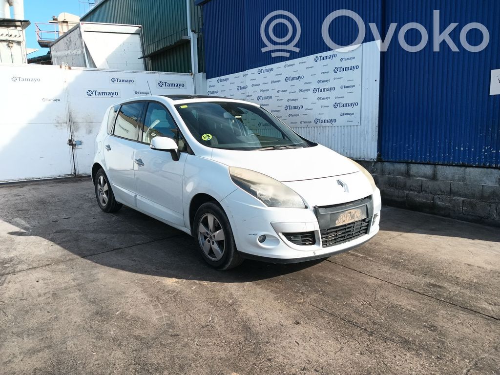 Renault Scenic RX Moottori