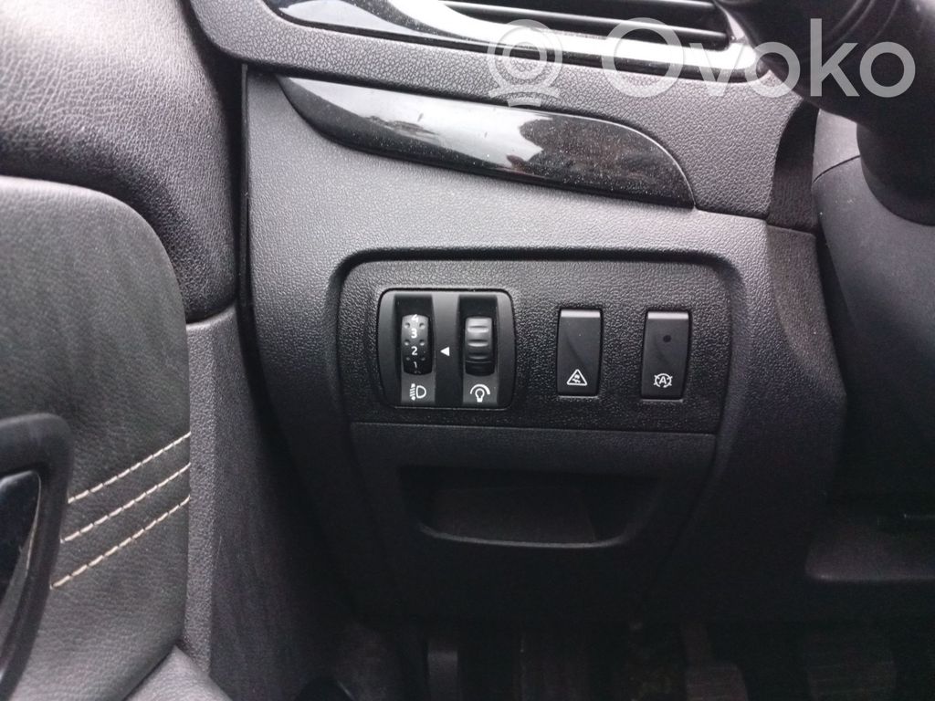 Renault Grand Modus Panelės apšvietimo reguliavimo jungtukas 