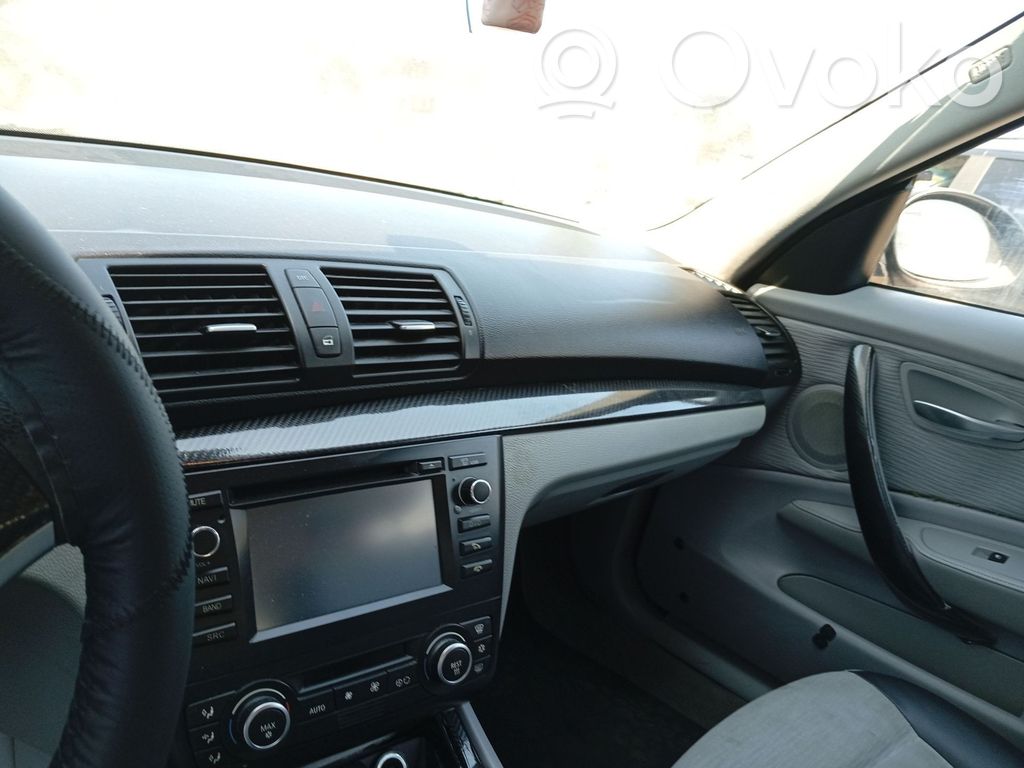 BMW 1 E81 E87 Sivuturvatyyny