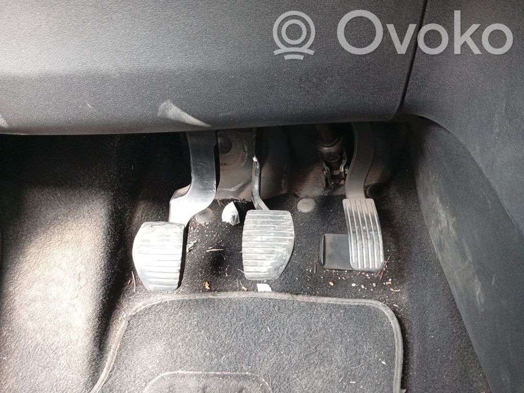 Citroen C3 Pluriel Clutch pedal