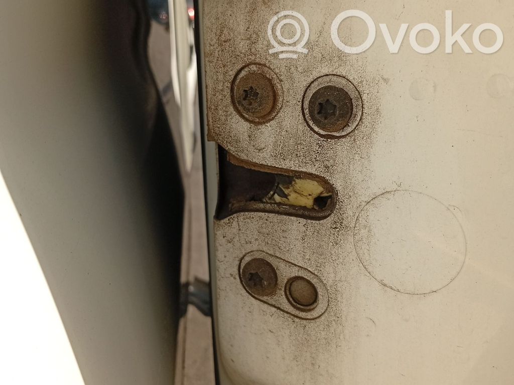 Fiat Doblo Slankiojančių durų spyna 