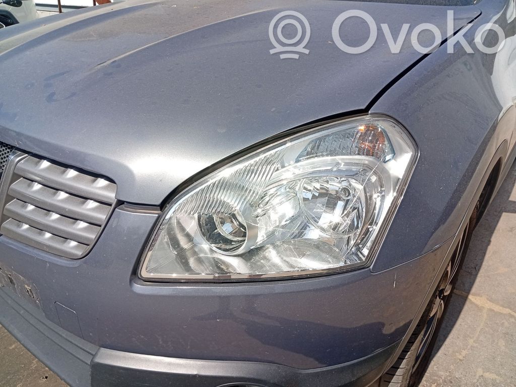 Nissan Qashqai+2 Phare frontale