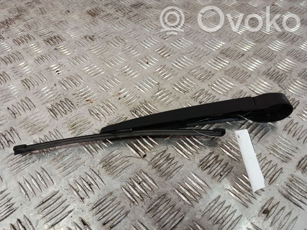 Peugeot 306 Takalasinpyyhkimen sulan varsi 