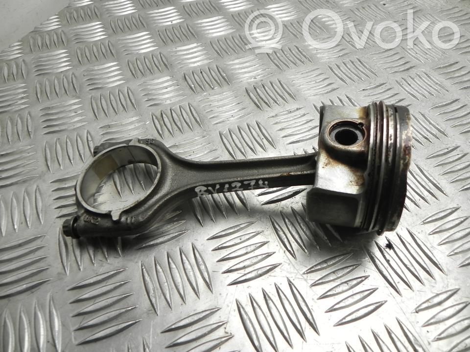 Volkswagen Golf Sportsvan Piston cu bielă 