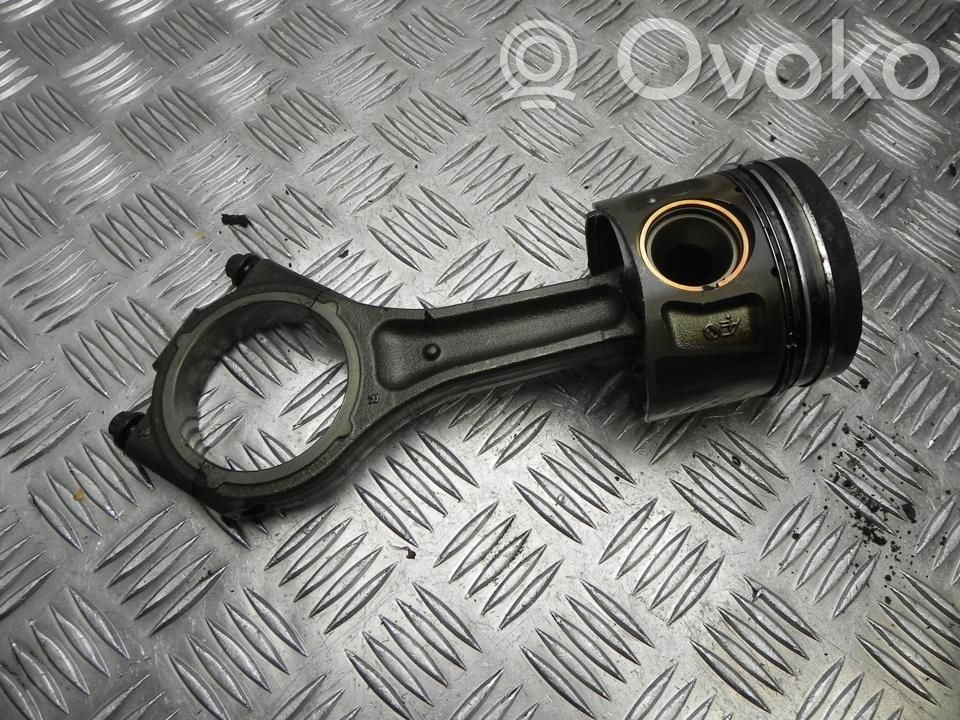 Hyundai ix 55 Piston avec bielle 