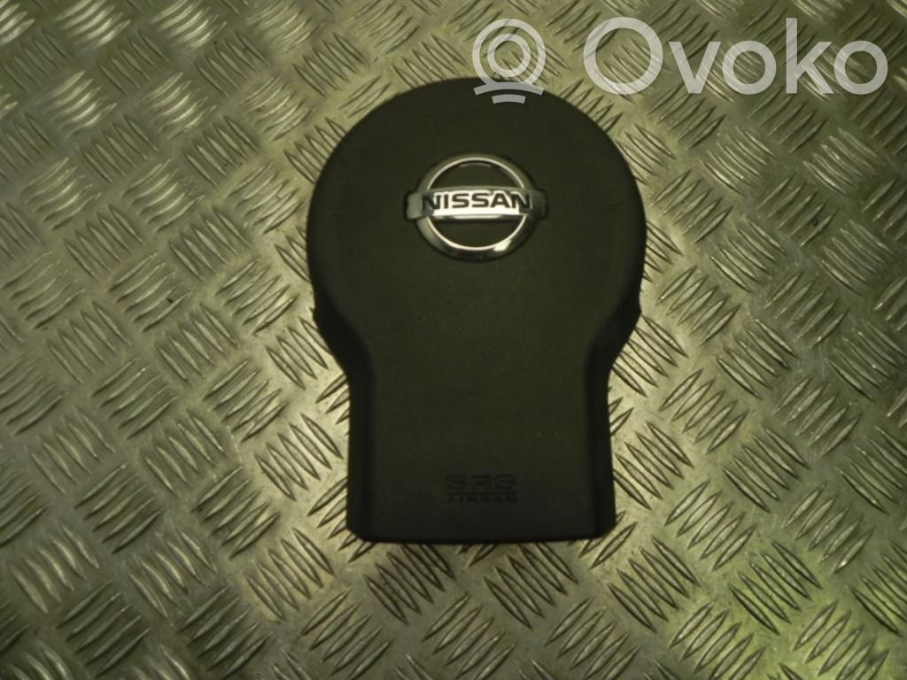 Nissan Navara D40 Steering wheel airbag 