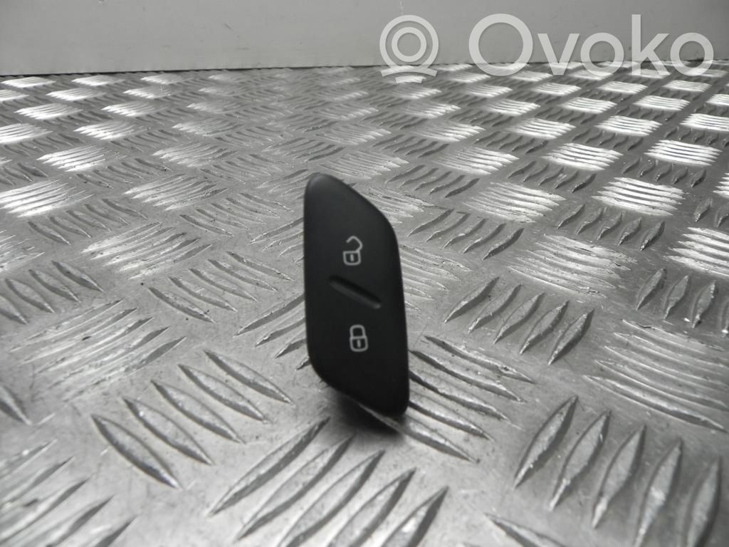 Volkswagen Polo V 6R Central locking switch button 