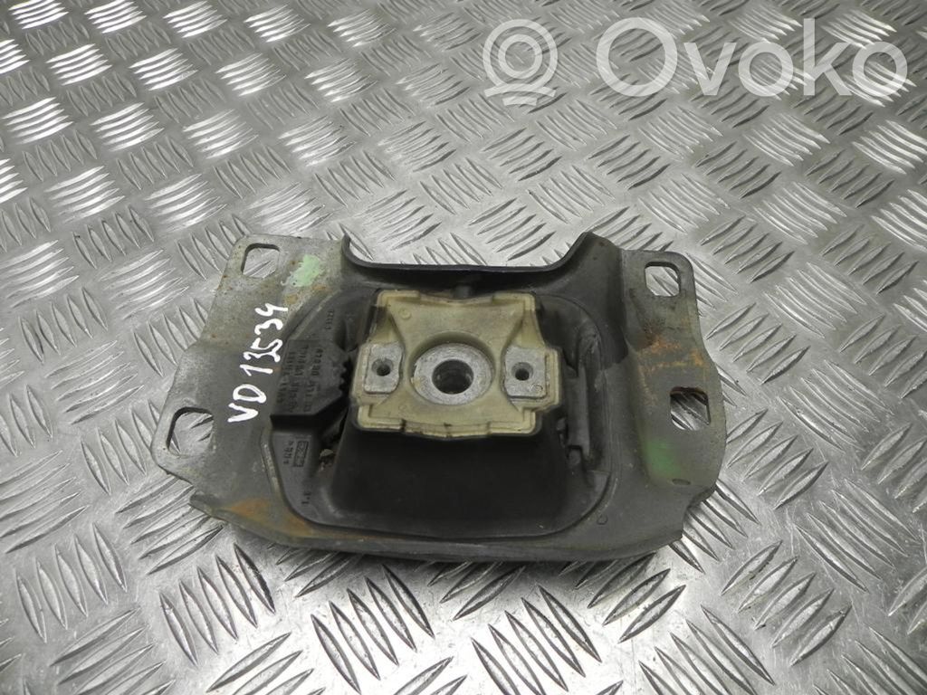 Ford Grand C-MAX Engine mount bracket 