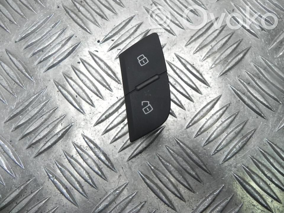 Volkswagen PASSAT B8 Central locking switch button 