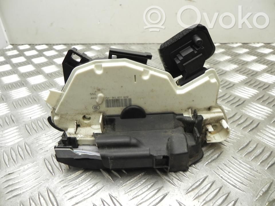 Volkswagen Golf VII Front door lock 