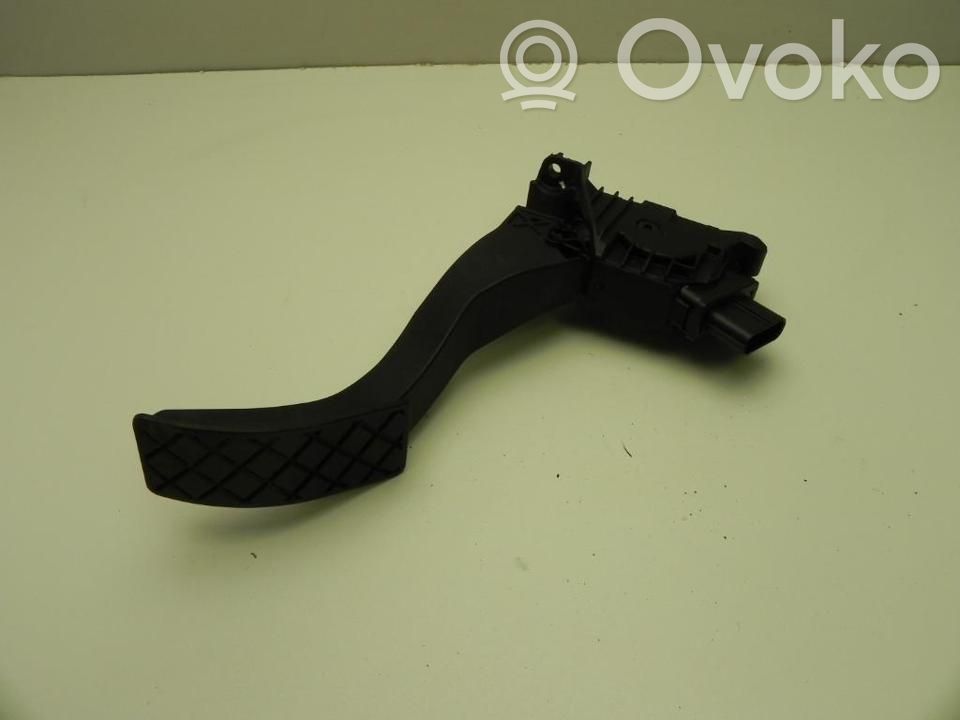 Volkswagen Golf VII Accelerator throttle pedal 