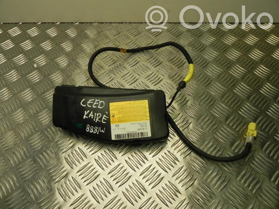 KIA Ceed Sivuturvatyyny 