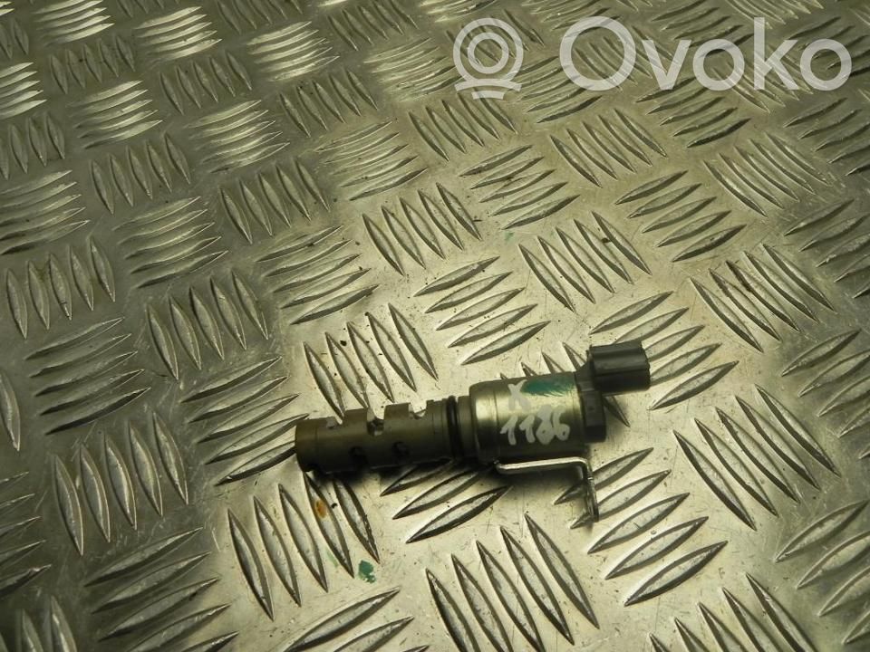 Toyota RAV 4 (XA40) Camshaft position sensor 