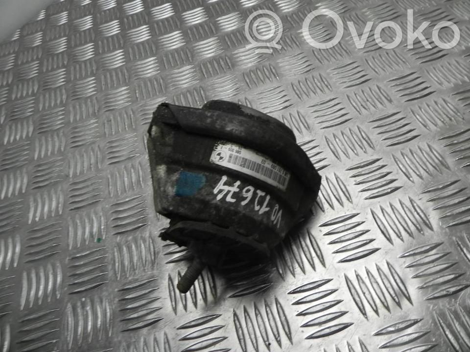 BMW 5 E60 E61 Engine mount bracket 