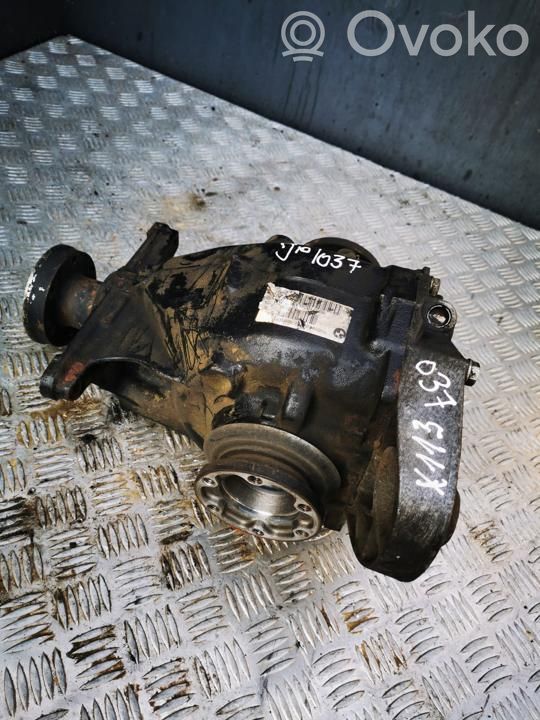 BMW 3 F30 F35 F31 Galinis reduktorius 