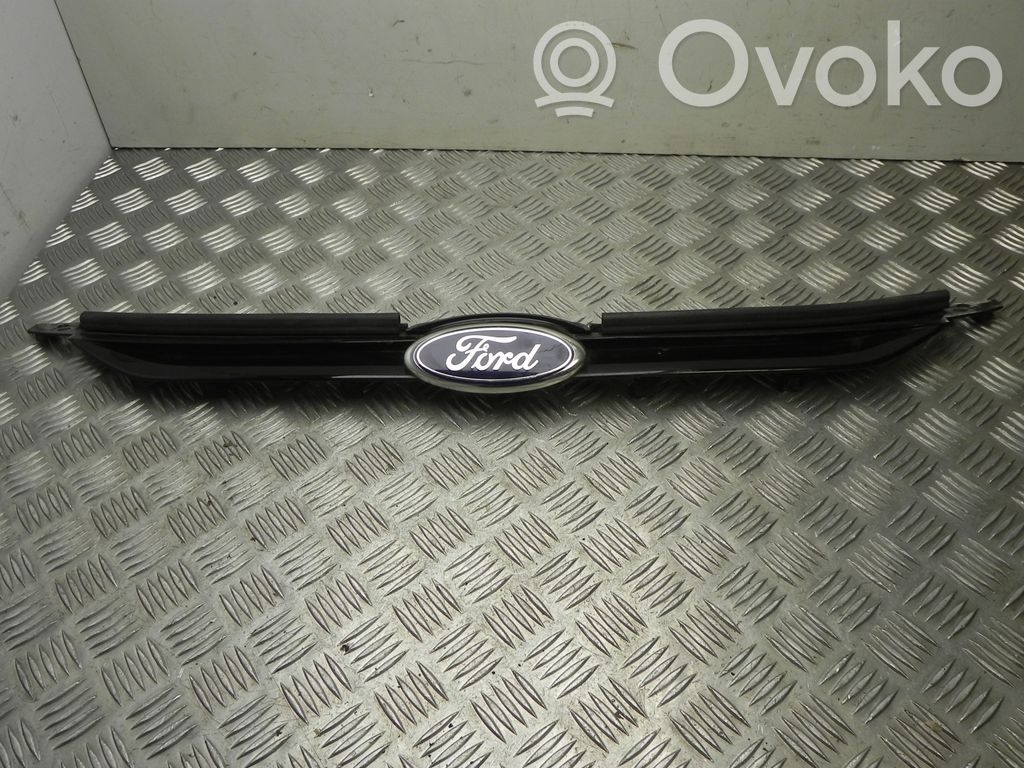 Ford Fiesta Etusäleikkö 