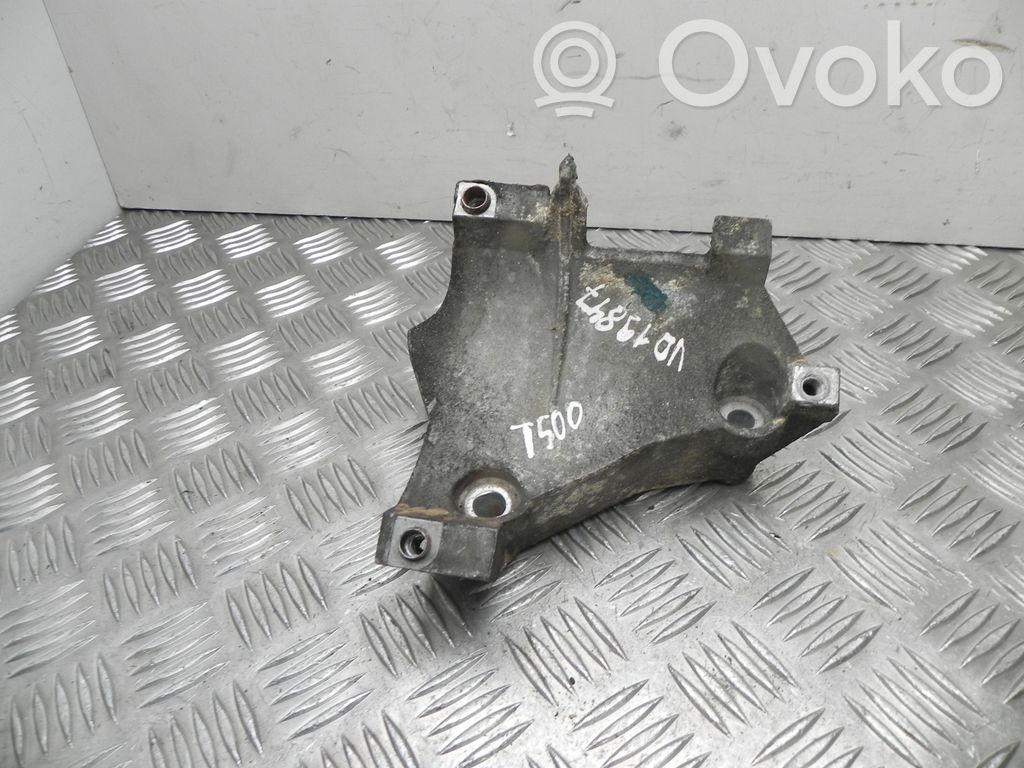 Saab 9-5 EGR valve cooler bracket 