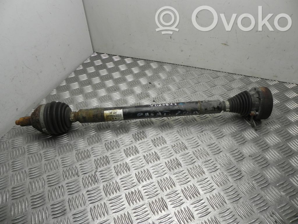 Volkswagen PASSAT B7 Eje de transmisión delantero 