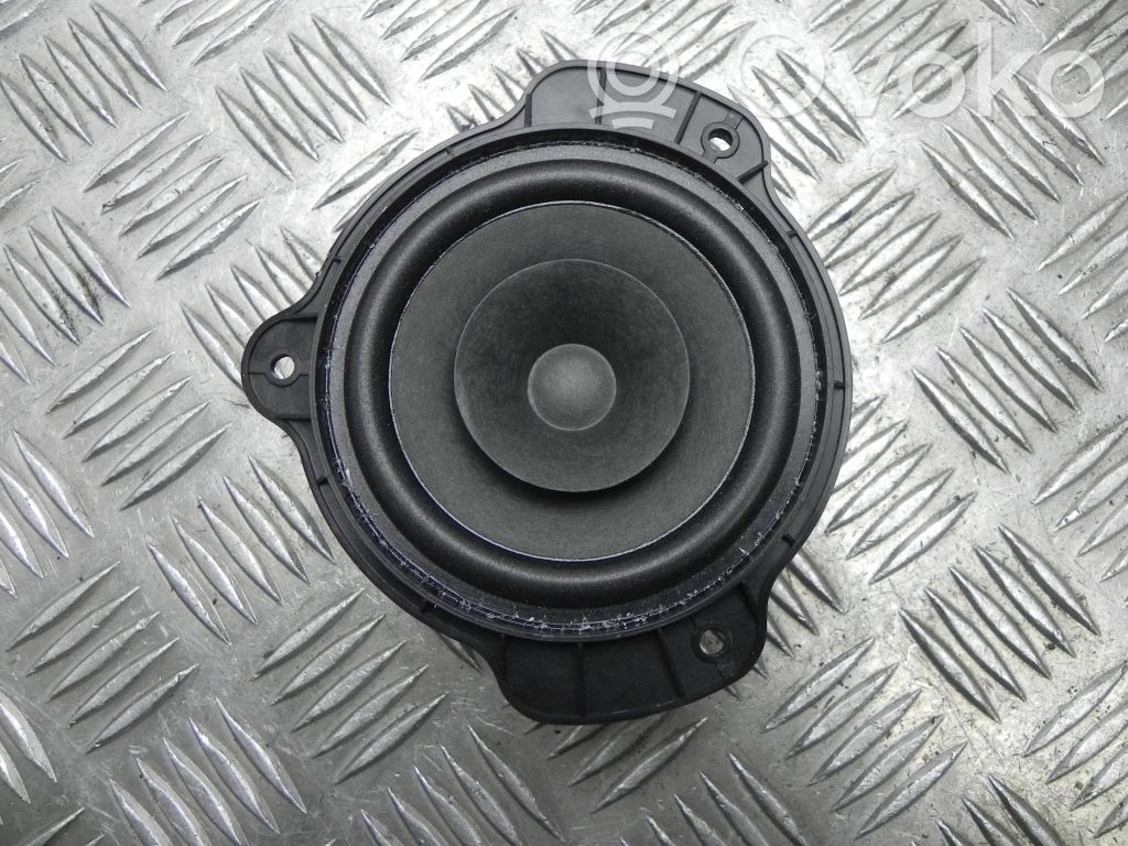 Dacia Spring Altavoz de alta frecuencia en la puerta delantera 