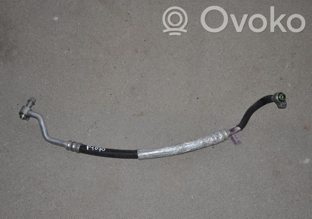 Ilmastointilaitteen putki (A/C)   68217218AC,KLEP1070