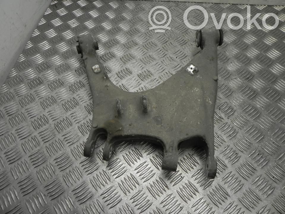 Audi A8 S8 D3 4E Uchwyt / Mocowanie chłodnicy spalin EGR