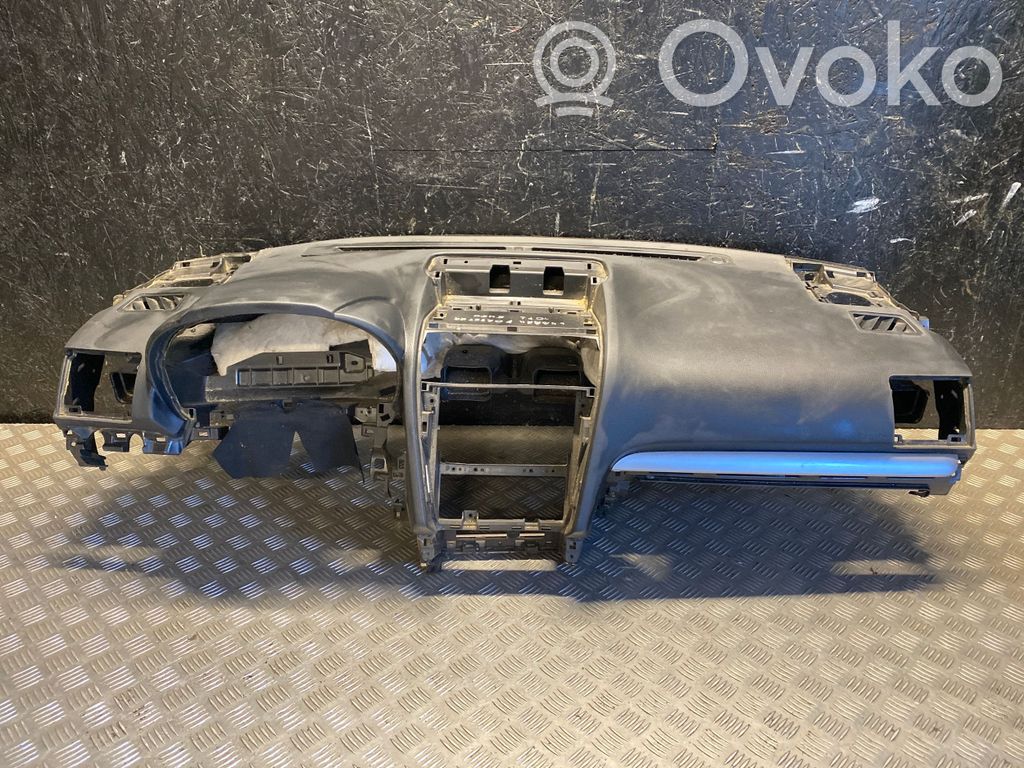 Subaru Forester SH Панель 