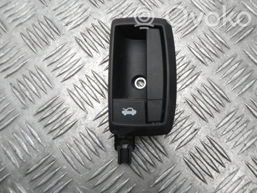Fiat Ducato Maniglia di rilascio del vano motore (cofano) 