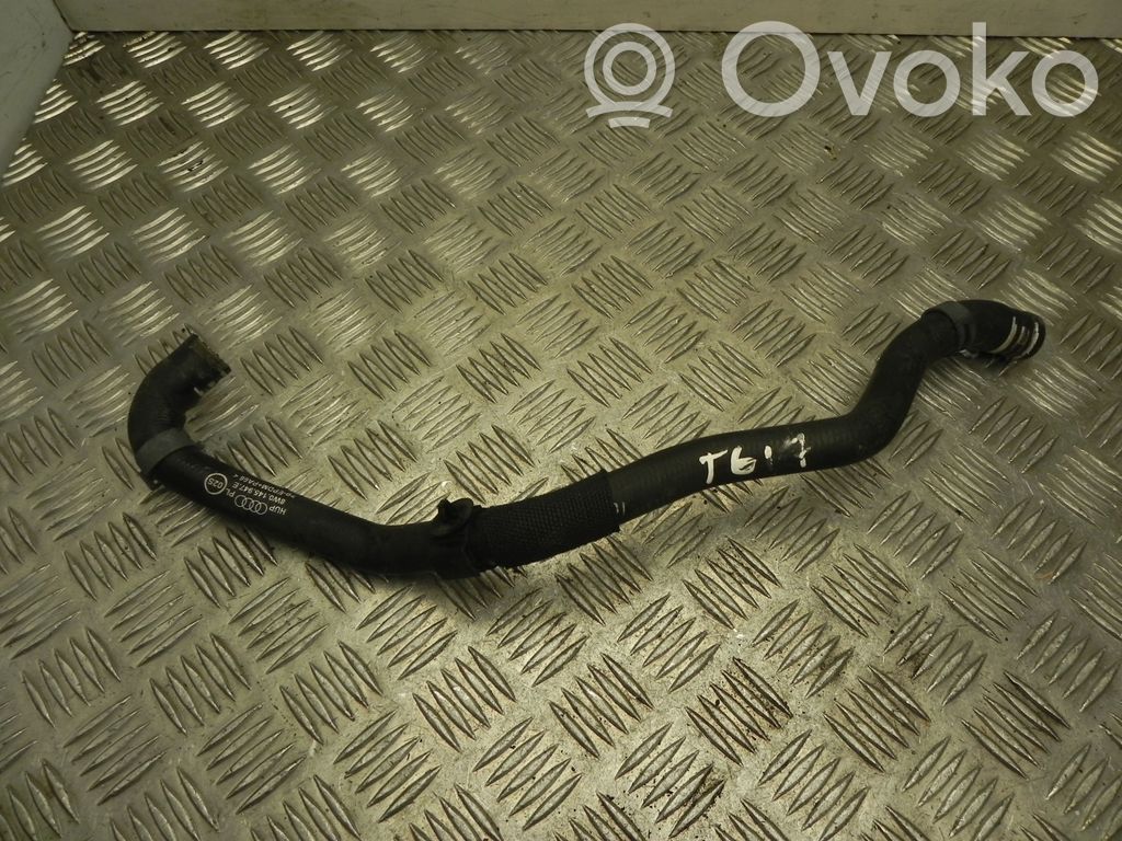 Audi A5 8T 8F Tubo flessibile del liquido di raffreddamento del motore 