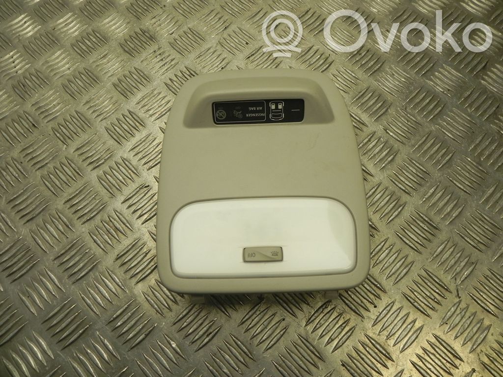 Inne oświetlenie wnętrza kabiny   739481634R,L3132