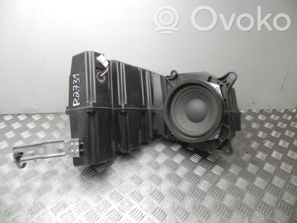 Lexus RX 450H Subwoofer 