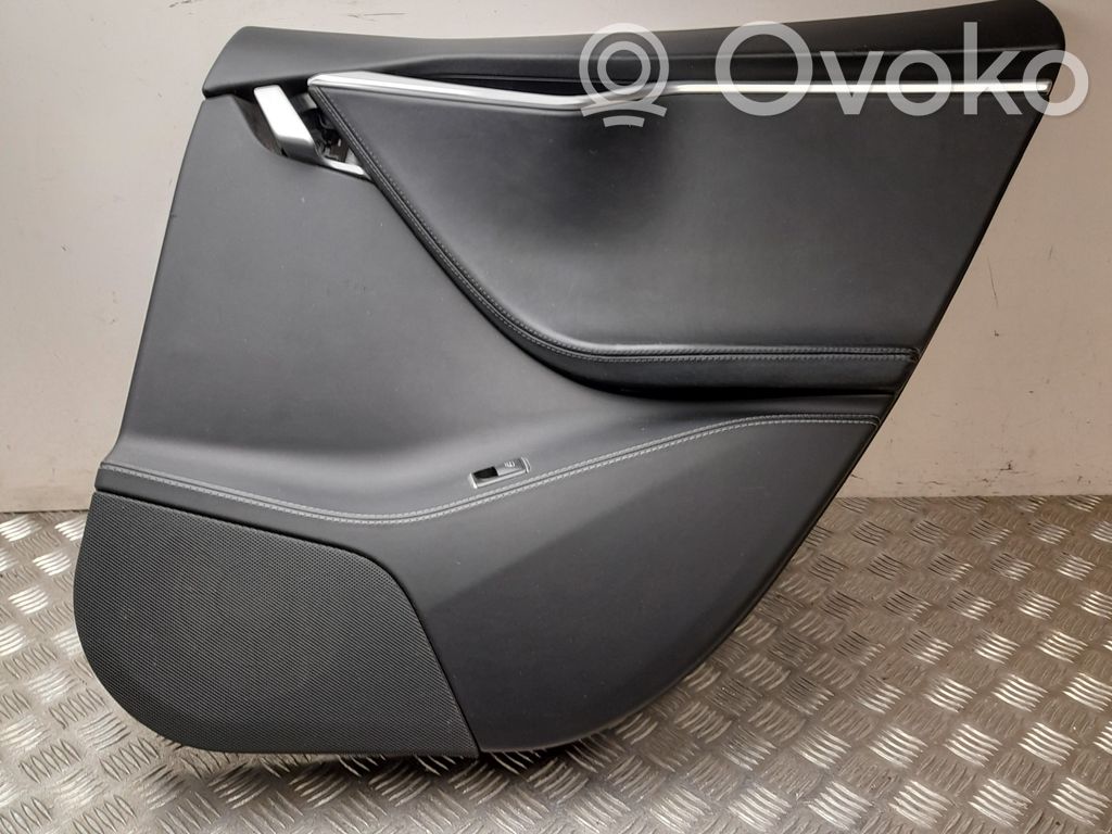 Tesla Model S Priekšējo durvju apdare 