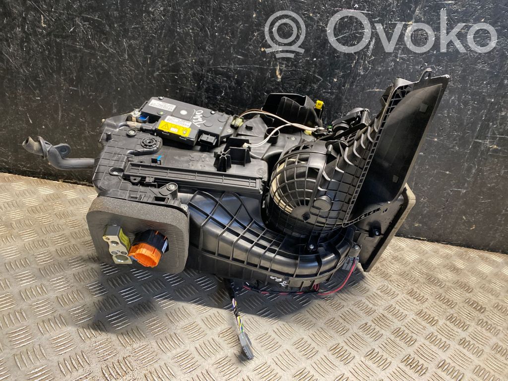 Renault Twingo III Obudowa nagrzewnicy 