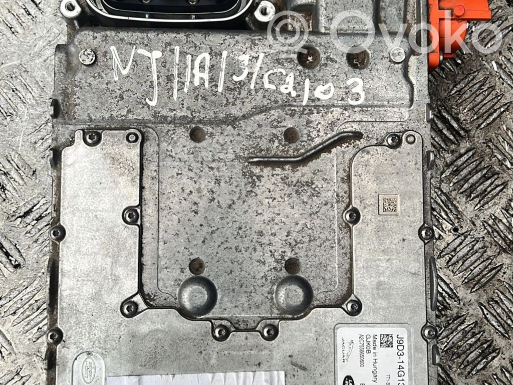 Jaguar I-Pace Jännitteenmuunnin/vaihtosuuntaaja 
