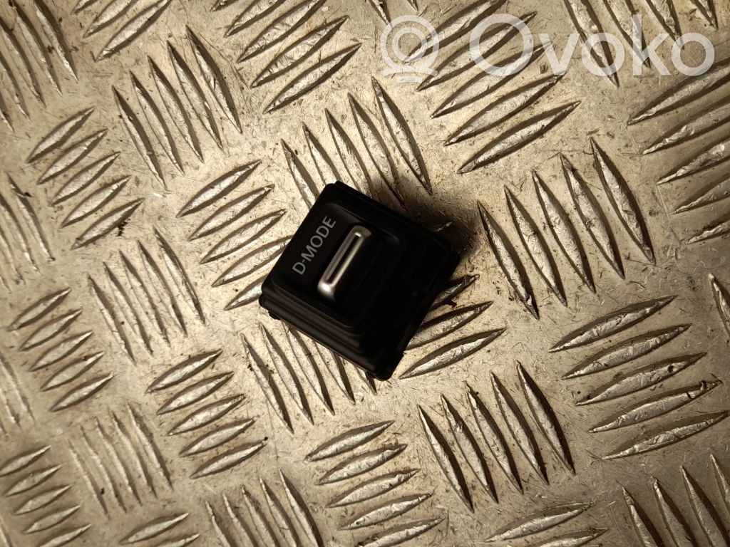 Nissan Juke II F16 Other switches/knobs/shifts 