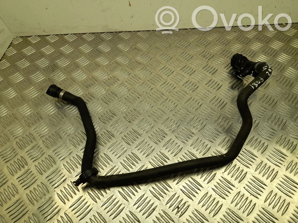 BMW 5 G30 G31 G38 Tubo flessibile del liquido di raffreddamento del motore 