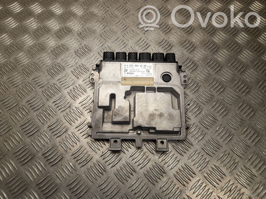 Mercedes-Benz E W213 Engine control unit/module 