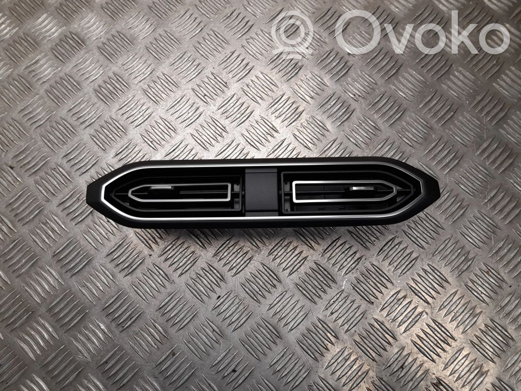 Dacia Sandero Grilă ventilație centrală 