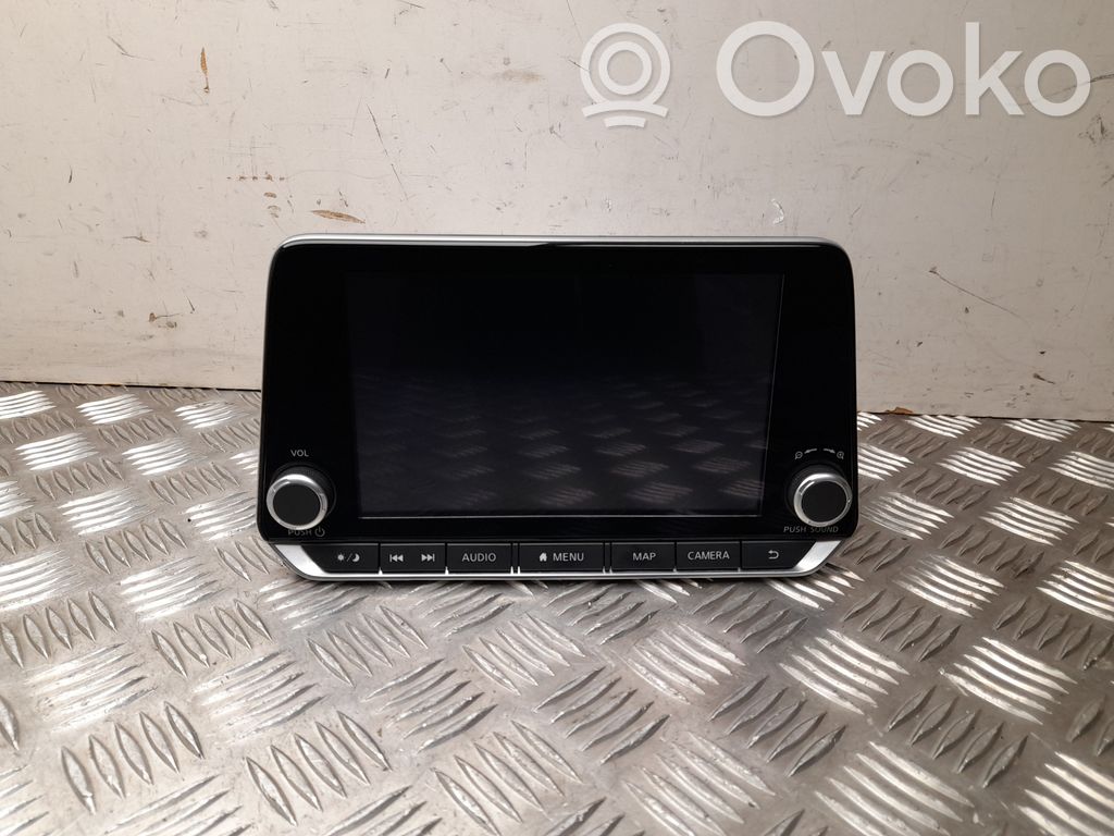 Nissan Juke II F16 Panel / Radioodtwarzacz CD/DVD/GPS